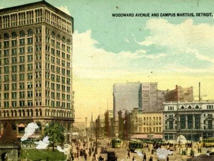 Postcard - Woodward Avenue and Campus Martius, Detroit, Mich.