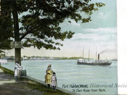 Postcard - Port Huron, Mich., St. Clair River from Park