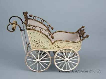 Carriage, Doll