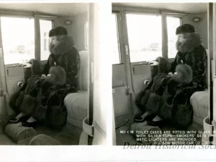 Stereograph - Toilet Cases Are Fitted With Glass Bottles With Silver Tops - Smokers' Sets With Automatic Lighters Are Provided, Hudson Motor Car Co, Detroit, USA