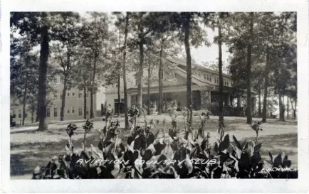 Postcard - Aviation Country Club