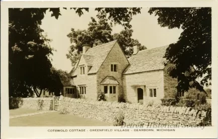Postcard - Cotswold Cottage - Greenfield Village - Dearborn, Michigan