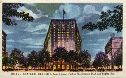 Postcard - Hotel Statler, Detroit, Grand Circus Park at Washington Blvd. and Bagley Ave.