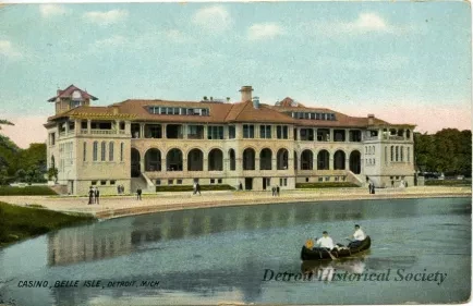 Postcard - Casino, Belle Isle, Detroit, Mich.