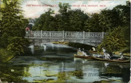 Postcard - The Bridge Over Canal, Belle Isle, Detroit, Mich.