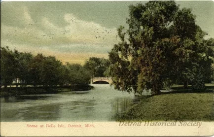 Postcard - Scene at Belle Isle, Detroit, Mich.
