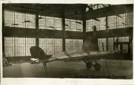 Postcard, Picture