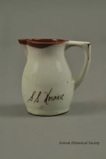 Pitcher, Cream