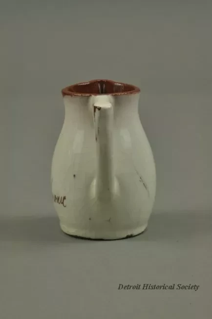 Pitcher, Cream