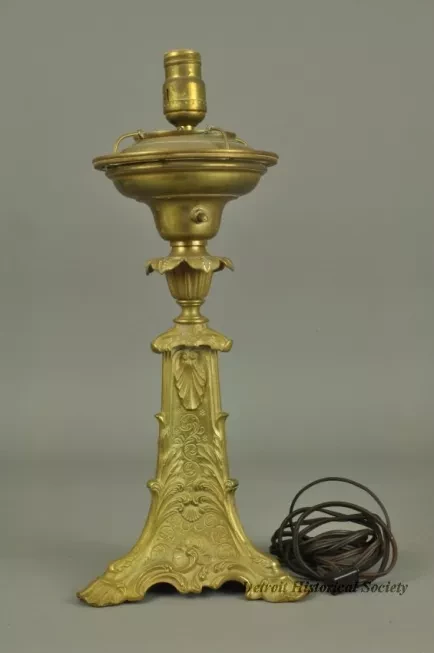 Lamp, Astral