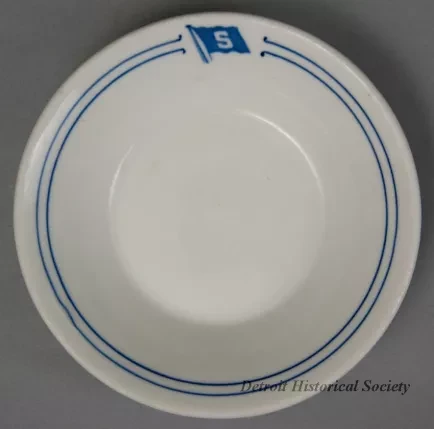 Dish, Berry