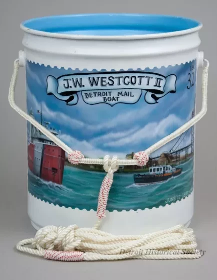 Pail