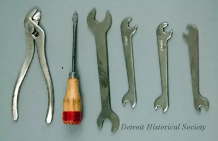 Kit, Tool