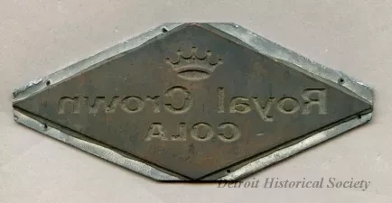 Plate, Engraving