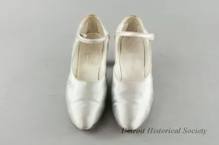 Shoe - Dhs_1959_214_003_sf_02