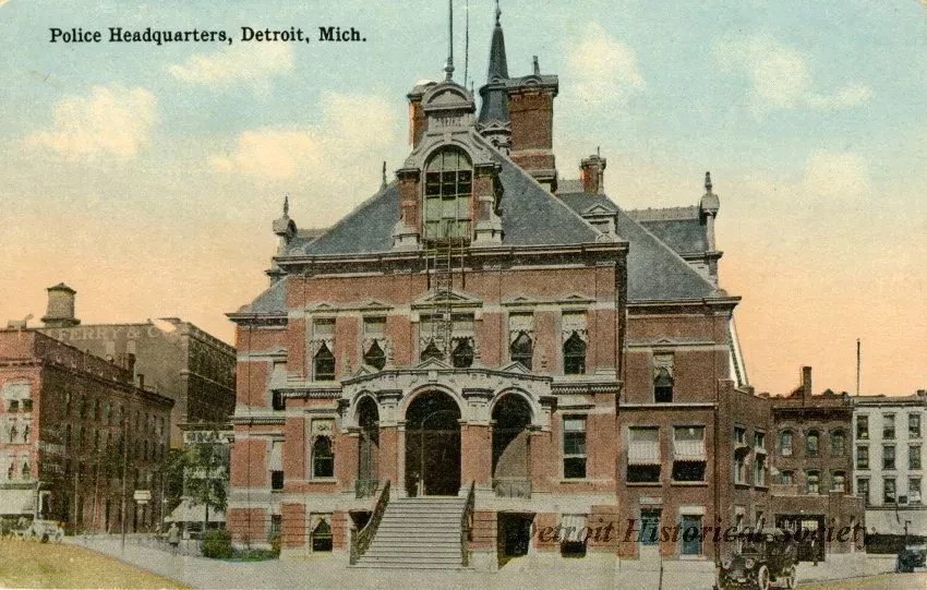 Postcard - Police Headquarters, Detroit, Mich.