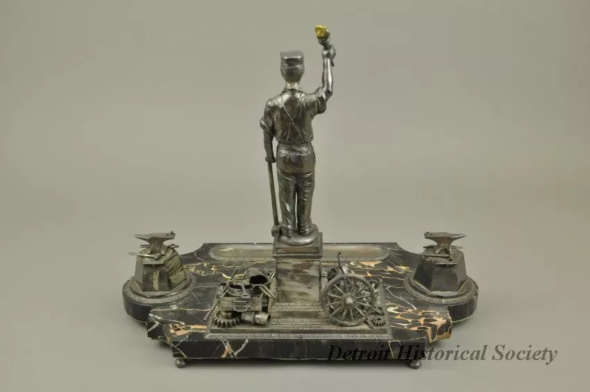 Desk Set - Inkwell
