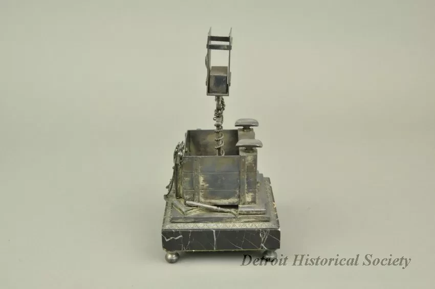 Desk Set - Ashtray