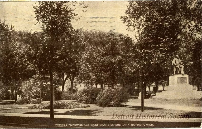 Postcard - Pingree Monument, At West Grand Circus Park, Detroit, Mich.