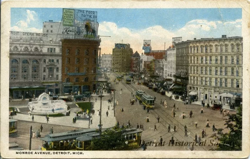 Postcard - Monroe Avenue, Detroit, Mich.