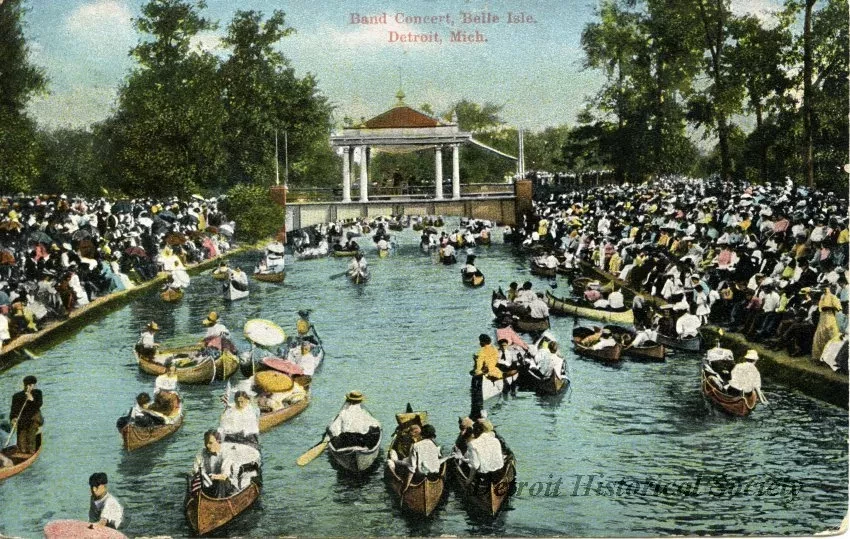 Postcard - Band Concert, Belle Isle, Detroit, Mich.