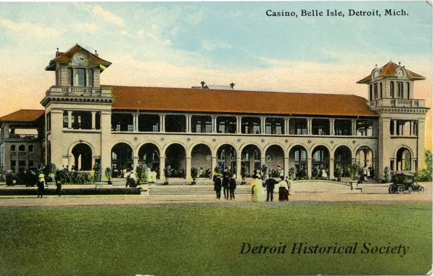 Postcard - Casino, Belle Isle, Detroit, Mich.