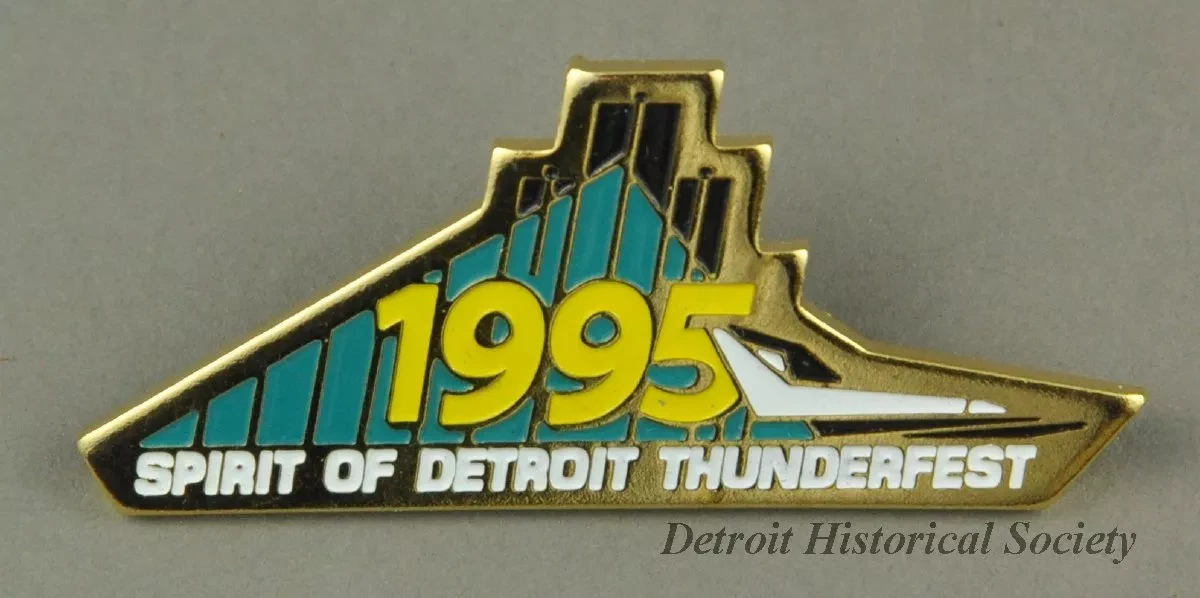 Medal, Pin