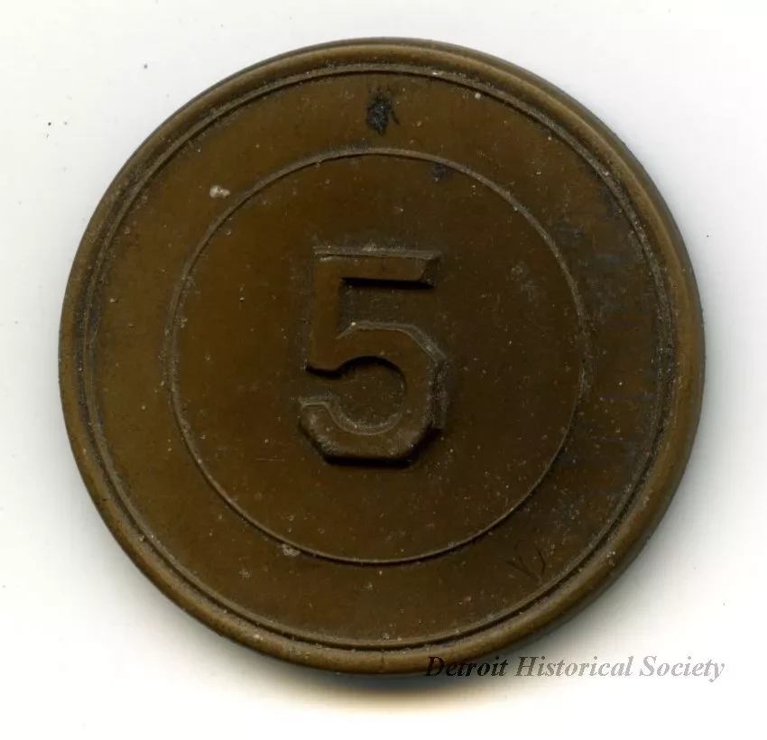 Token, Store