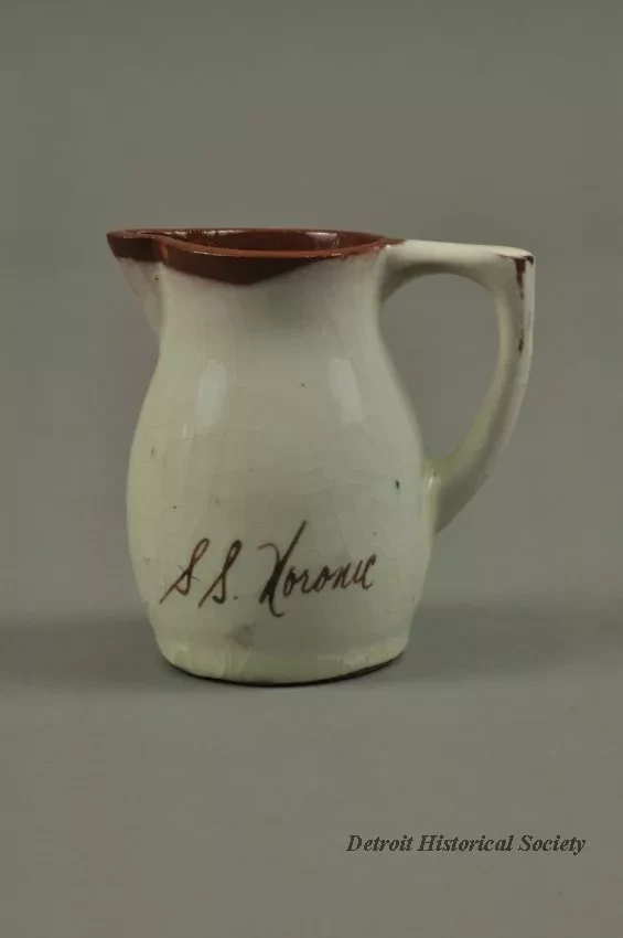 Pitcher, Cream