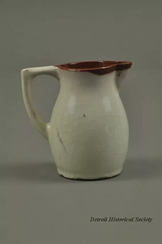 Pitcher, Cream