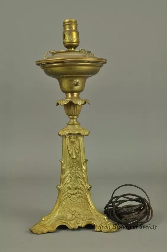 Lamp, Astral