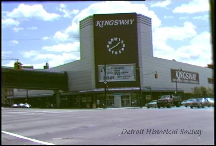 U-Matic - Master 6/13/85
Tape #1
Neighborhood Shopping Days
-East Warren/Outer Drive
-Gratiot/7 Mile
-Grandgreen

Return to: Detroit Dept. of Public Information
608 City Country Bldg.