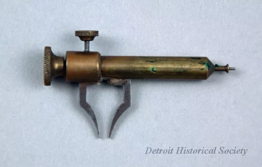 Gauge