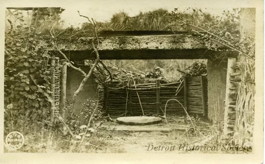 Postcard, Picture
