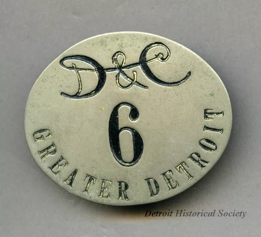 Badge, Identification