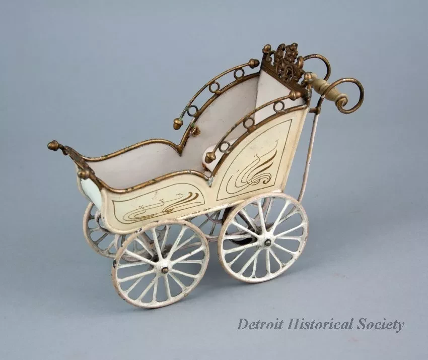 Carriage, Doll