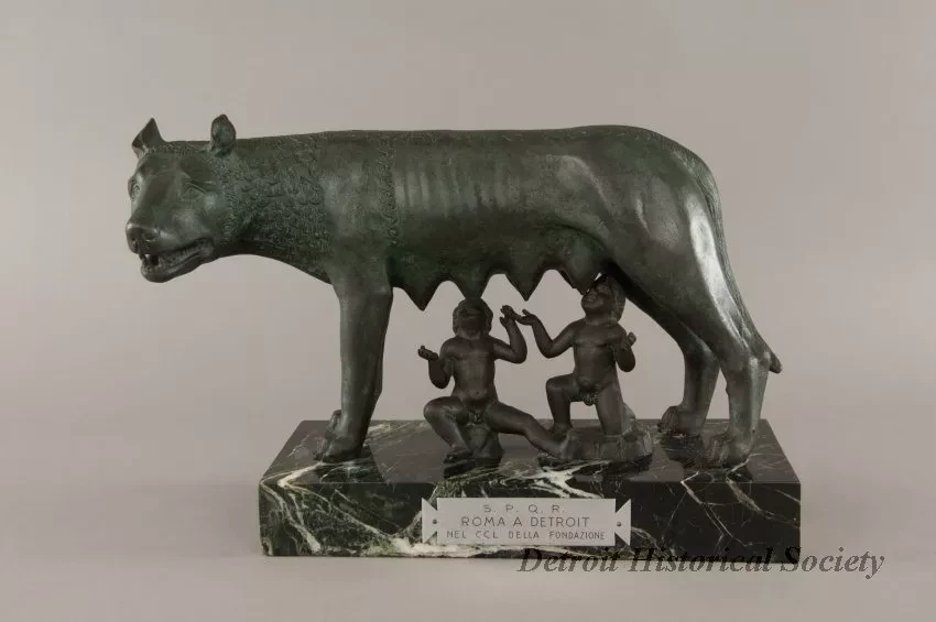 Statue