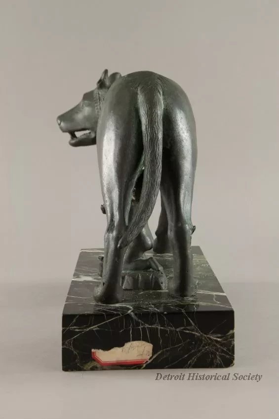 Statue