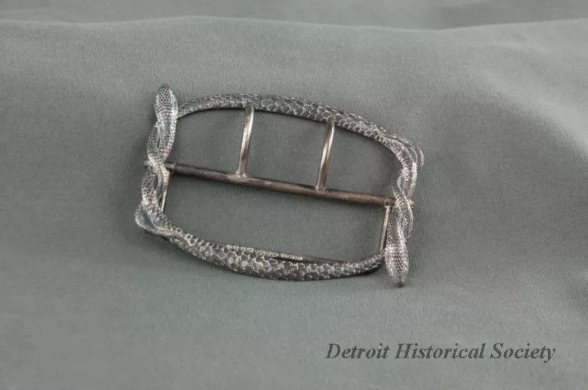 Buckle