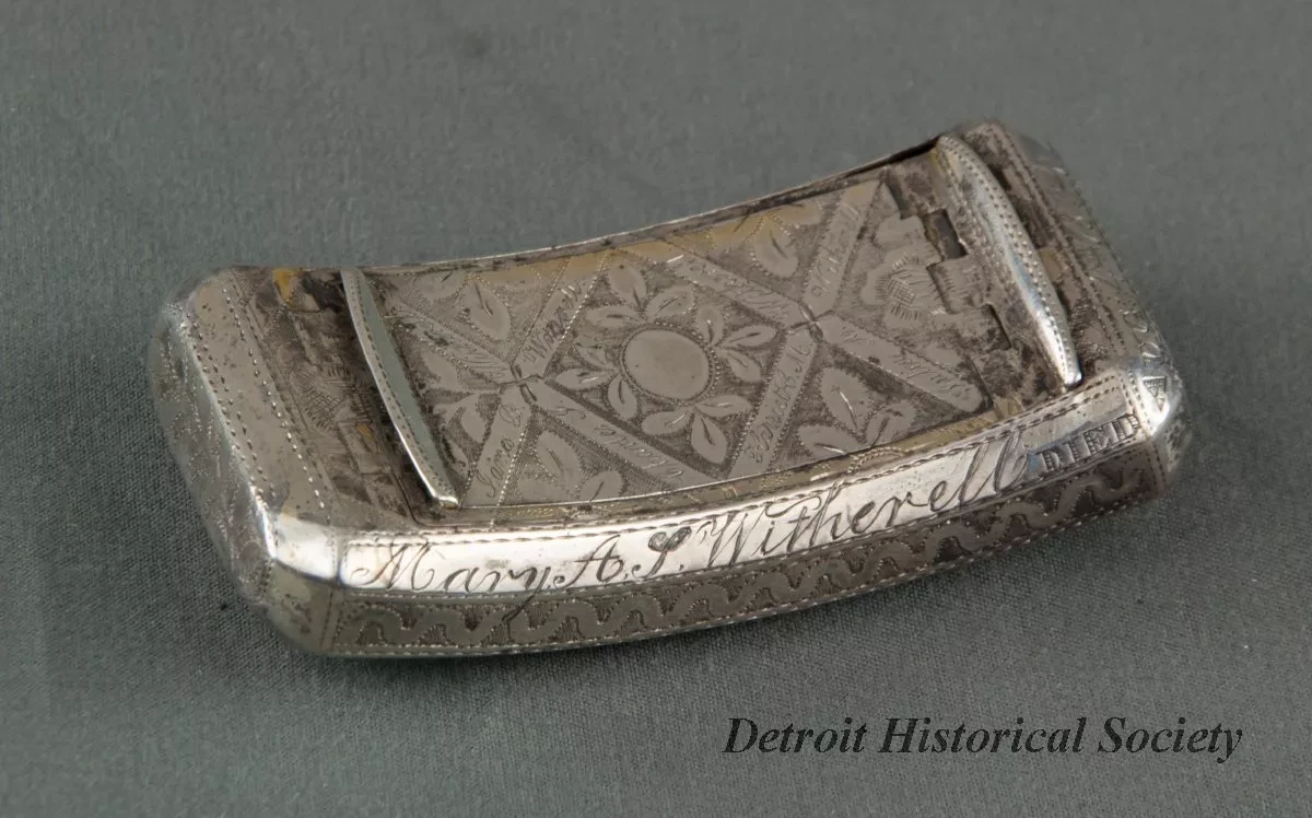 Snuffbox