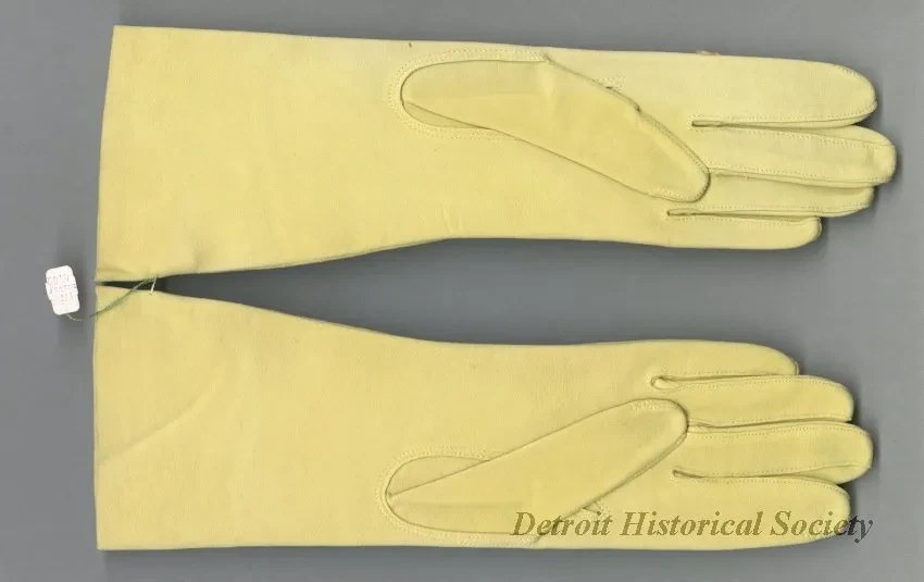 Glove