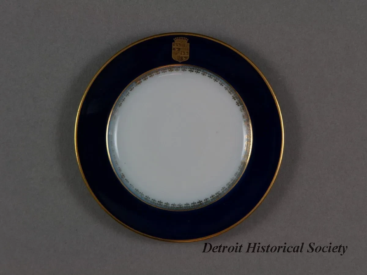 Plate, Bread